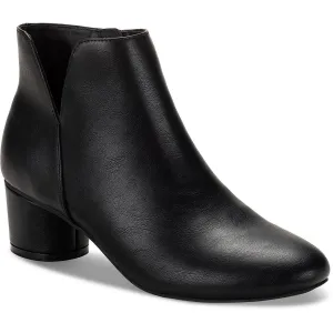 AILSAA Womens Laser Cut Manmade Chukka Boots