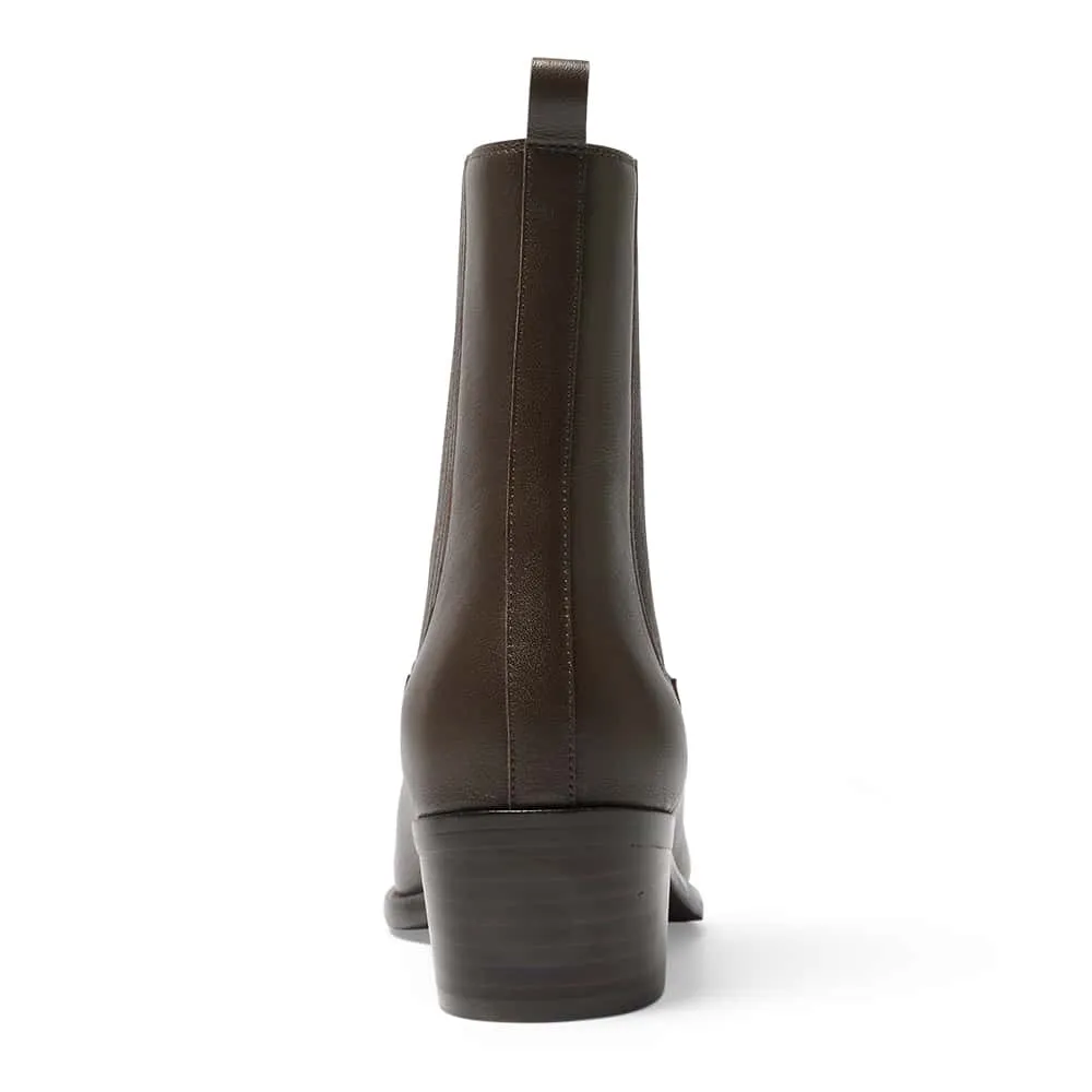 Ambrose Boot in Chocolate Glove Leather