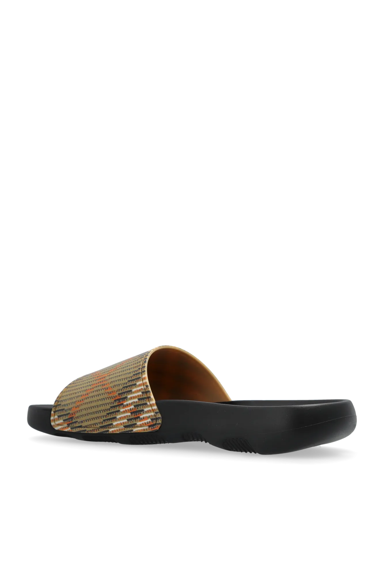 Burberry Slides Dive
