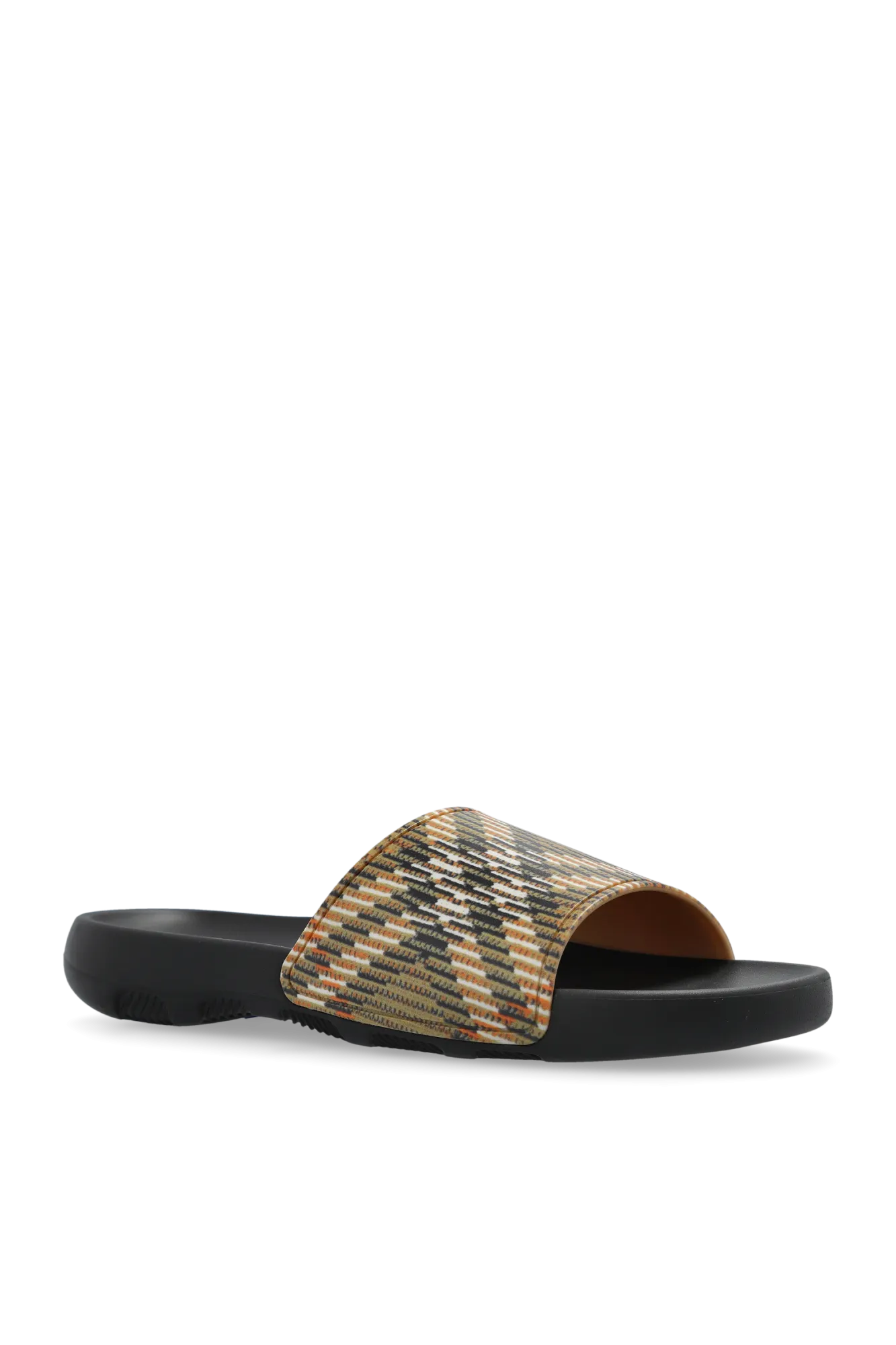 Burberry Slides Dive