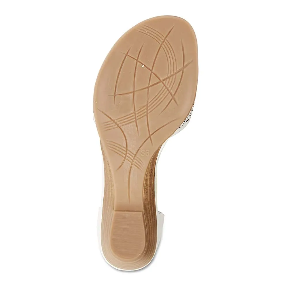 Chime Sandal in White Leather