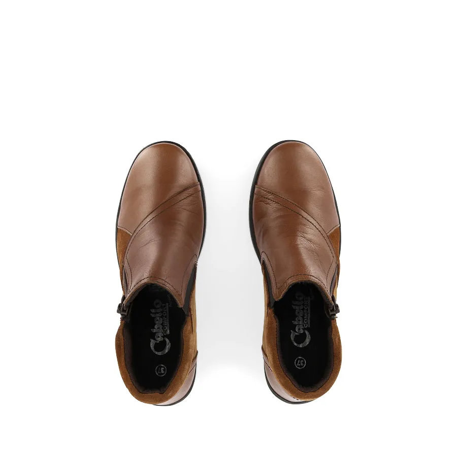 CP462-18 - TAN COMBO LEATHER