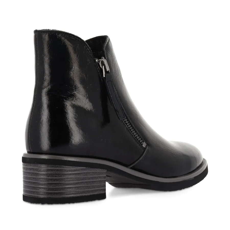 DOLOMITE - BLACK OIL LEATHER