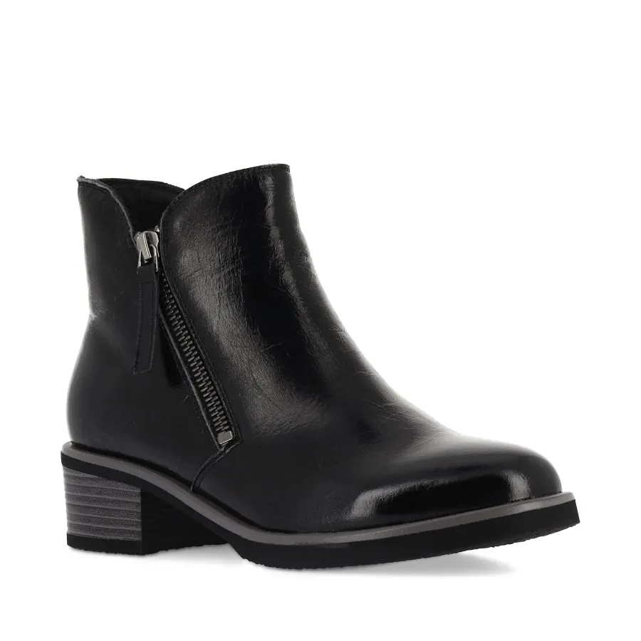DOLOMITE - BLACK OIL LEATHER