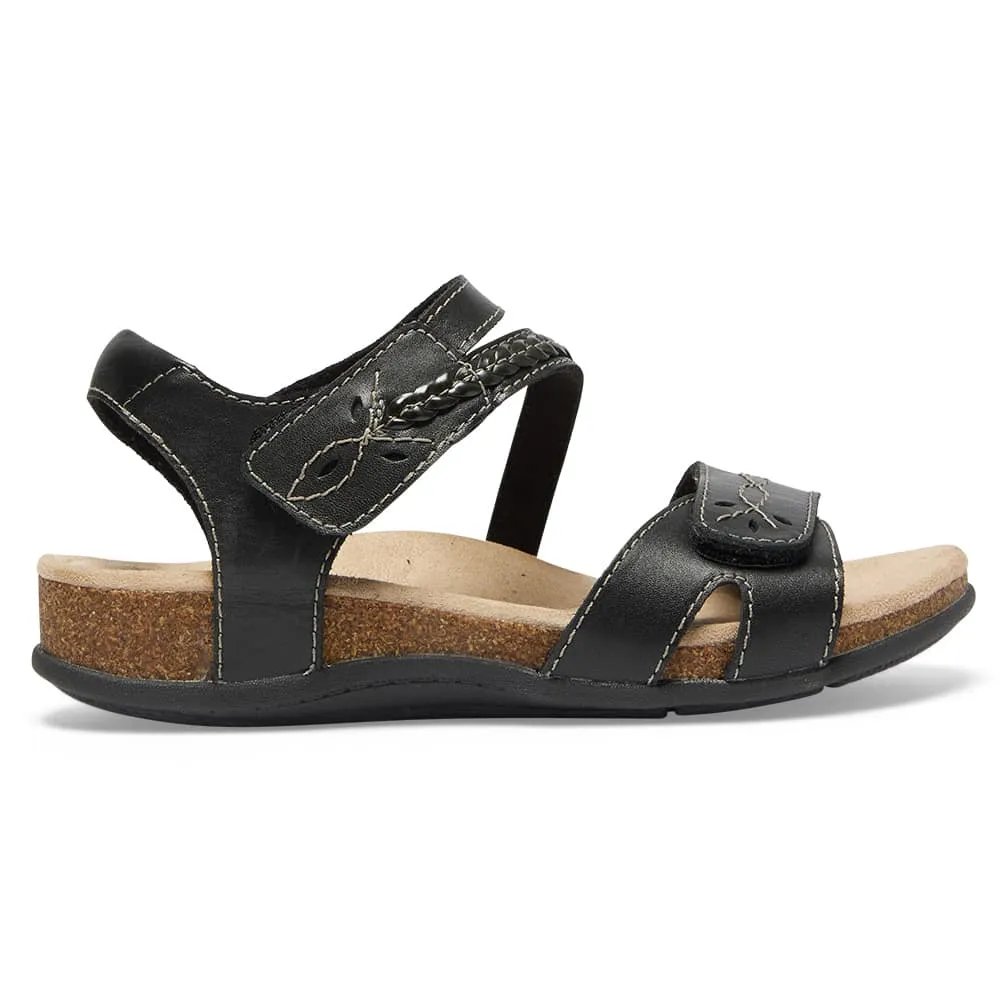 Fandango Sandal in Black Leather