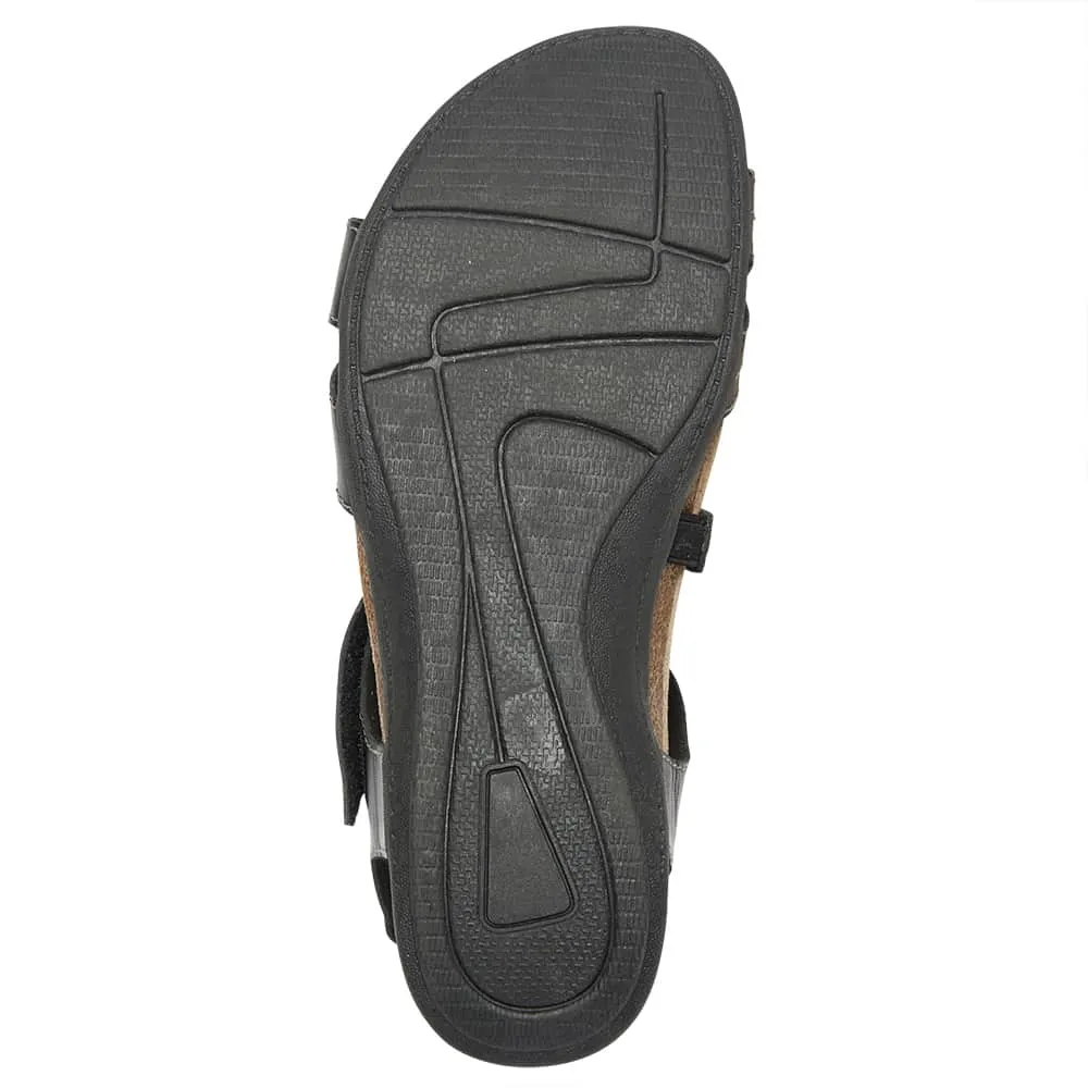 Fandango Sandal in Black Leather