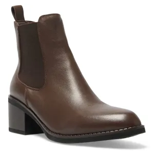 Franklin Boot in Chocolate Glove Leather