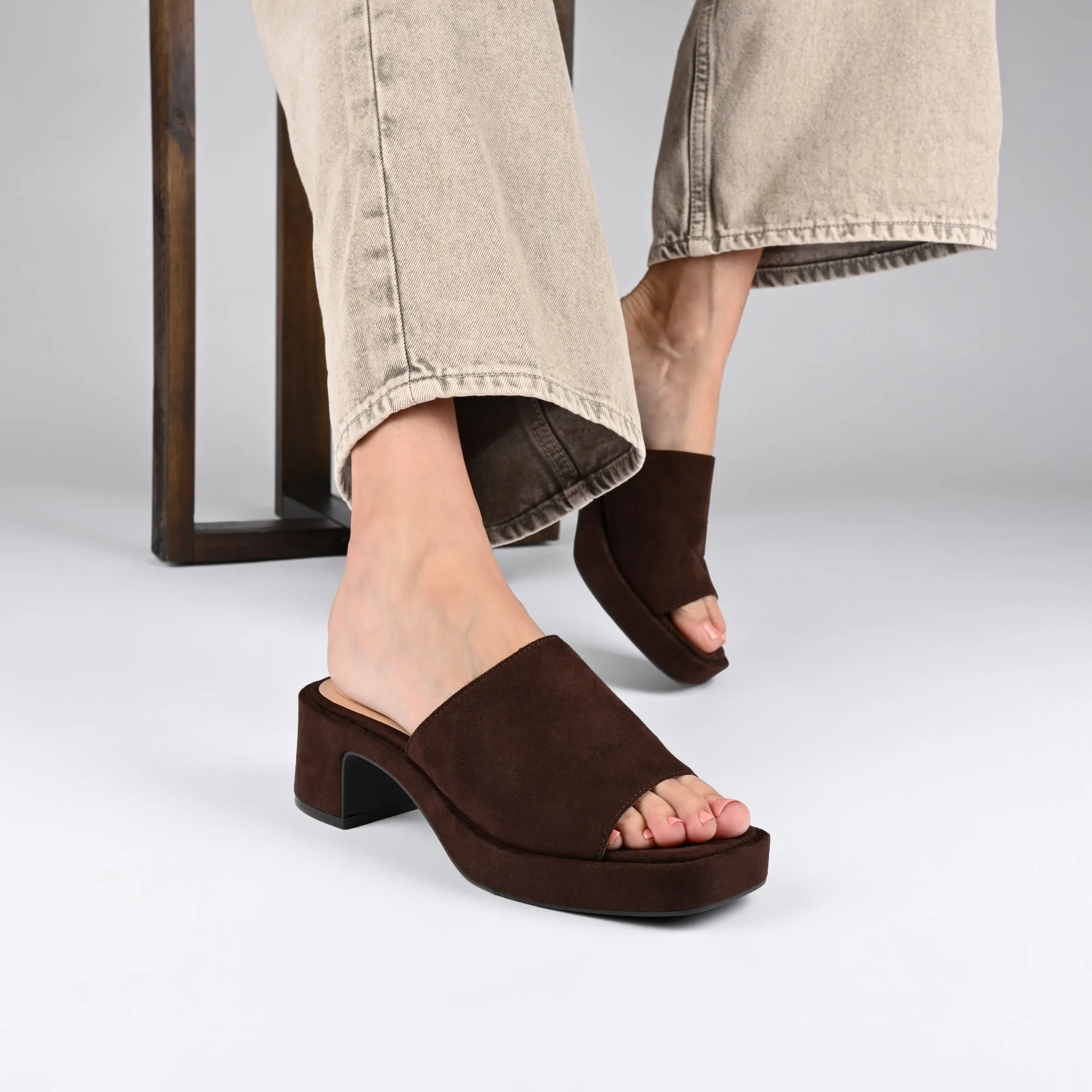 Journee Collection Women's Tru Comfort Foam Bessa Sandals