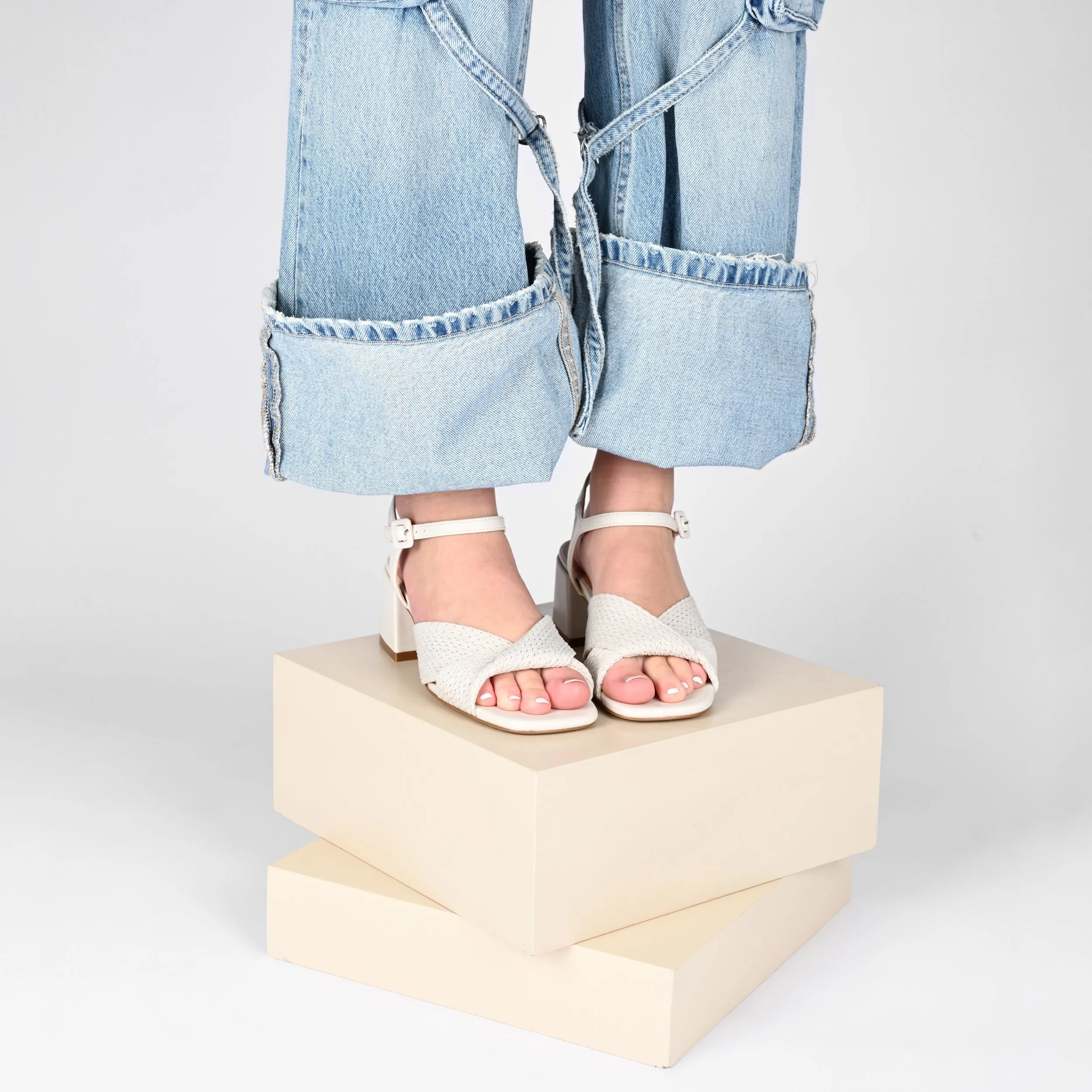 Journee Collection Women's Tru Comfort Foam Zerlina Sandals