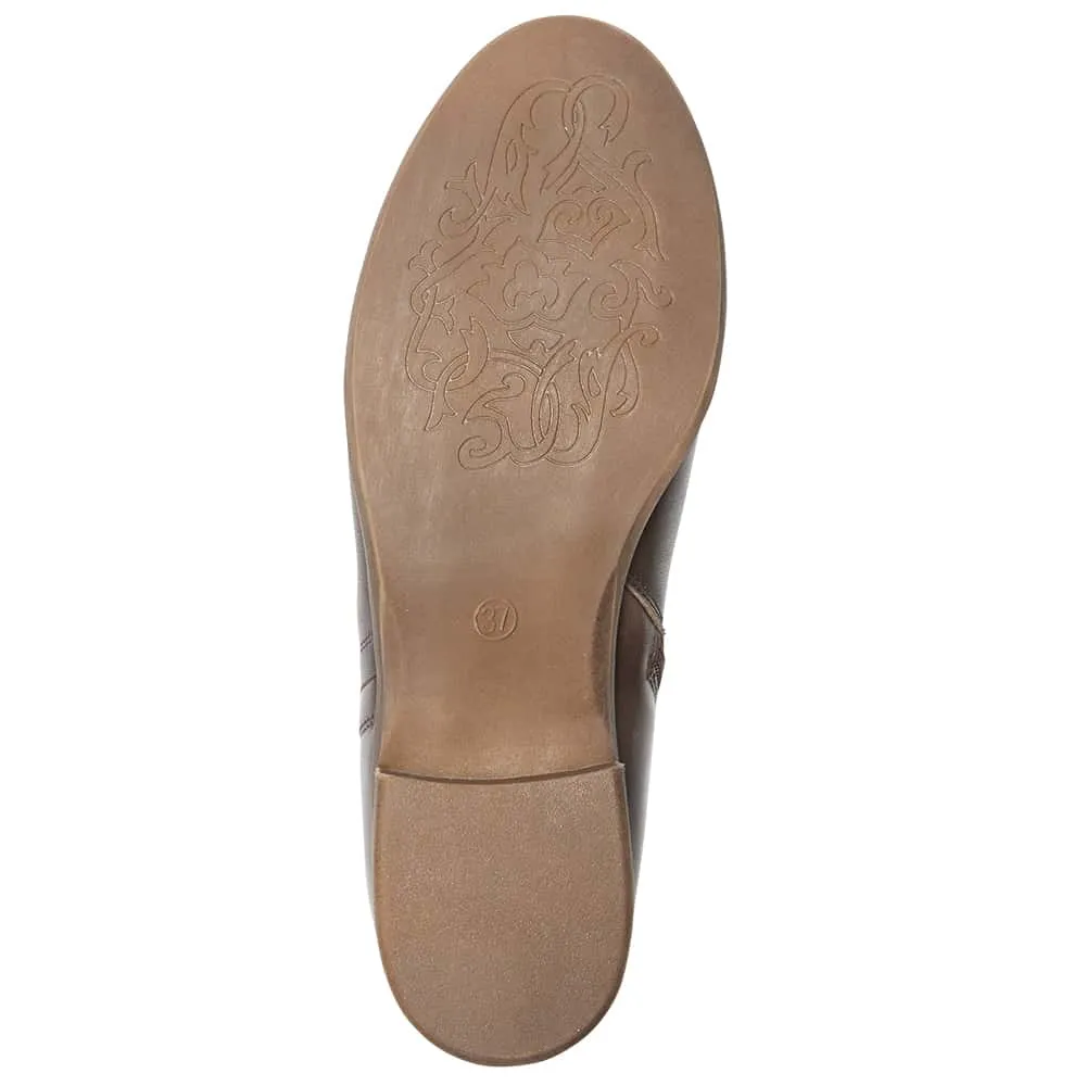 Lance Boot in Chocolate Glove Leather