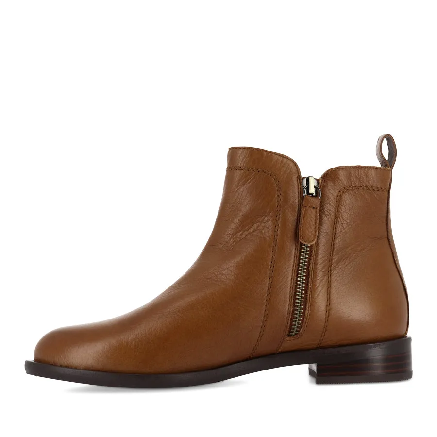 MCTEAL XW - TAN LEATHER