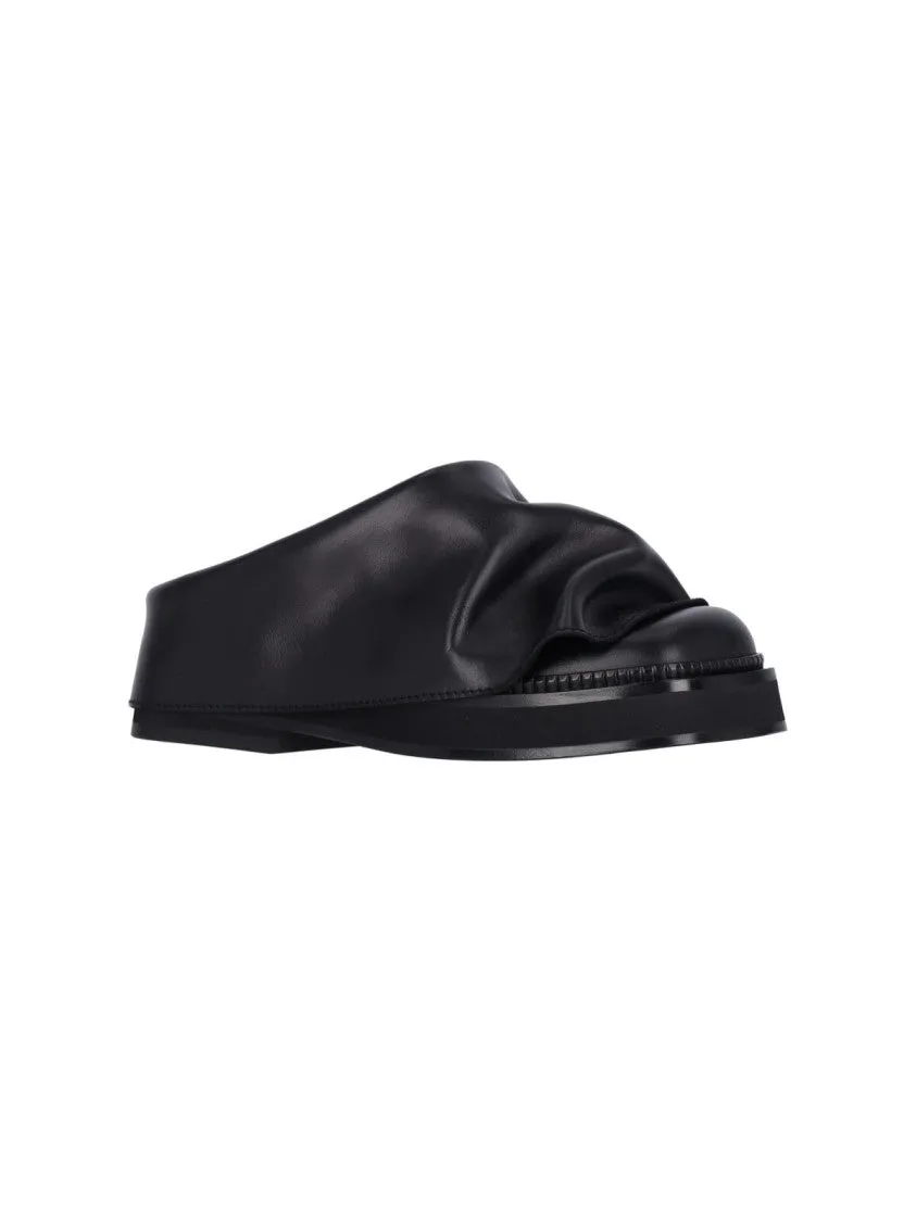 Mini Robin" Sabot  Black