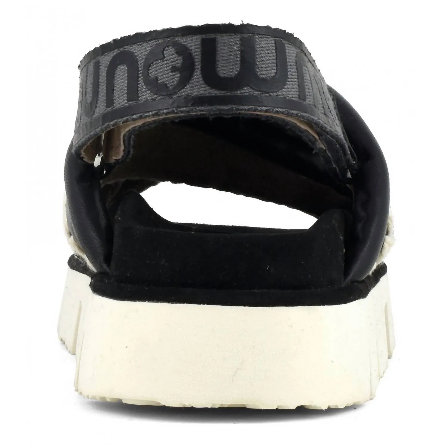 New Bio Criss Cross Sandal In Black