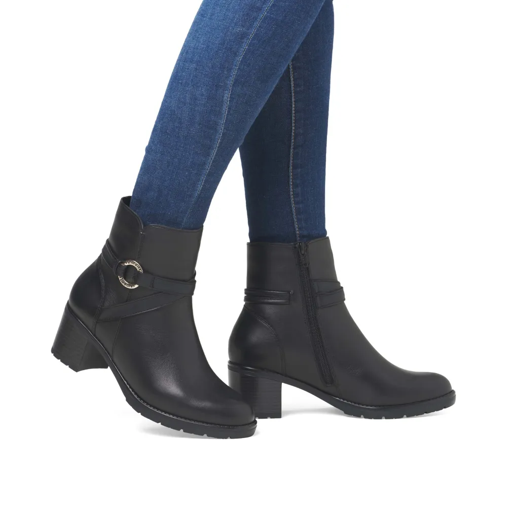 Remonte Sontje 73 Black Leather Boot (Women's)