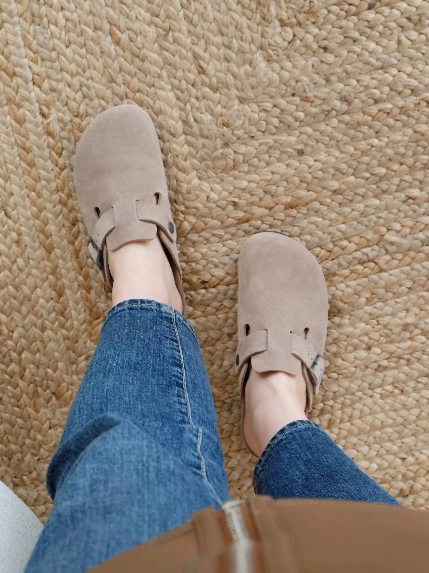 Riva Velour Sandals Unisex In Taupe