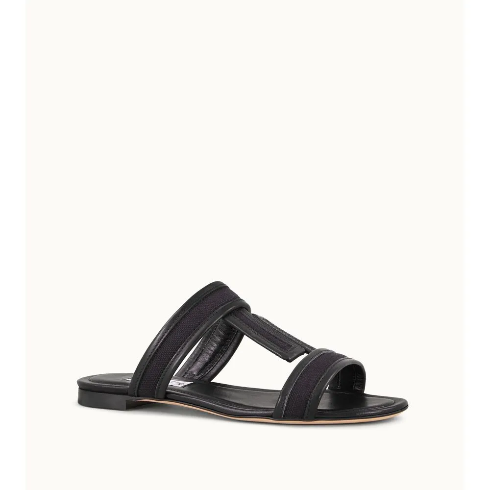 Sandals in Leather
