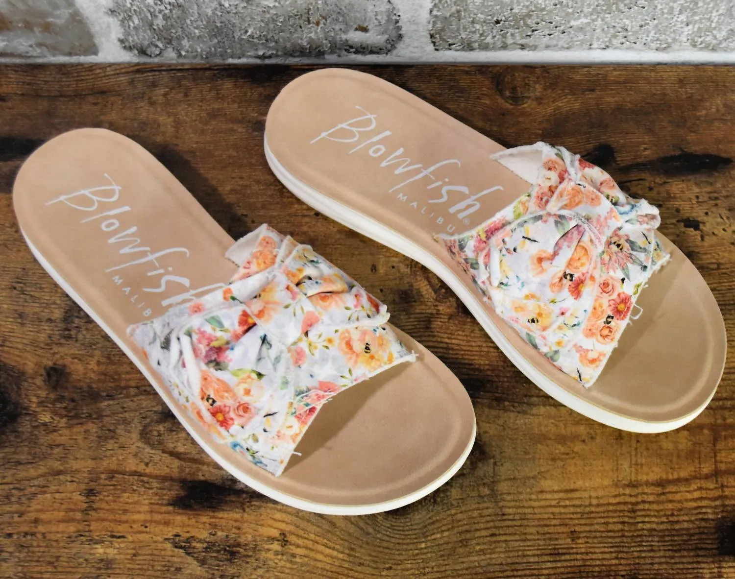 Saturn Sandals In Off-White