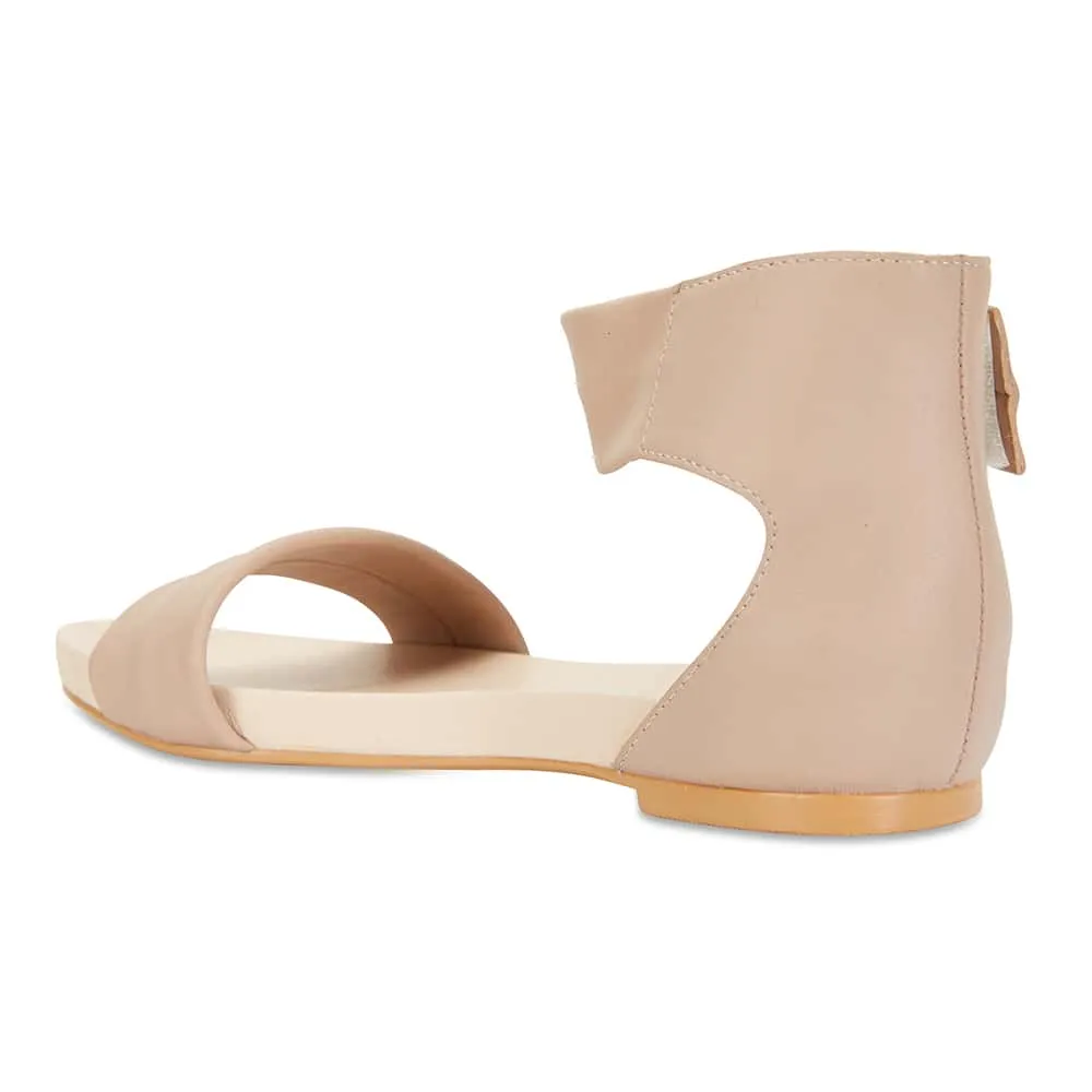 Shay Sandal in Nude Leather