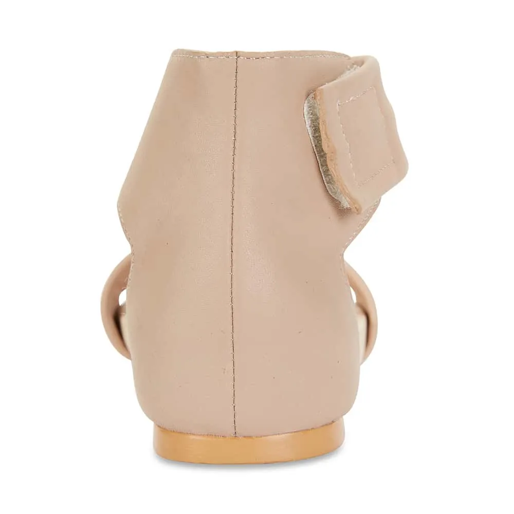 Shay Sandal in Nude Leather