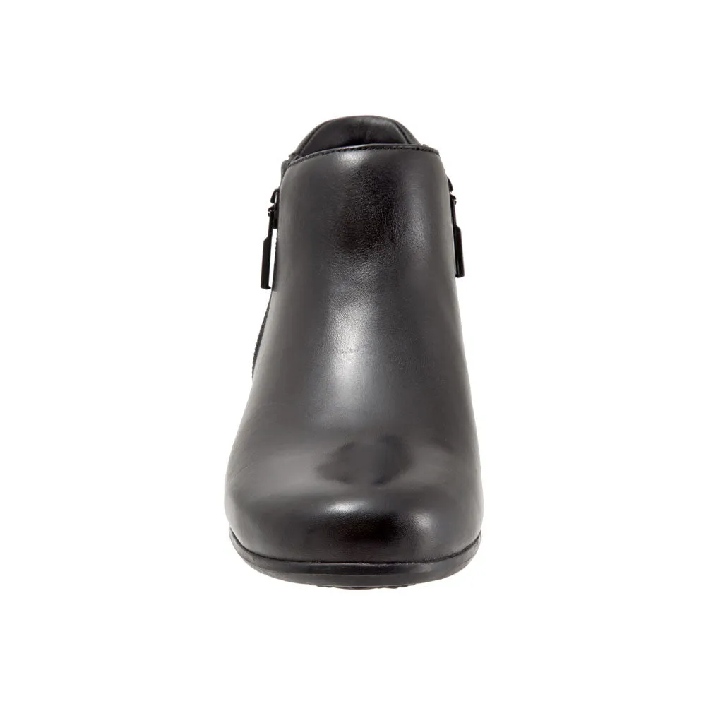 Trotters Major Black Leather (Women's)