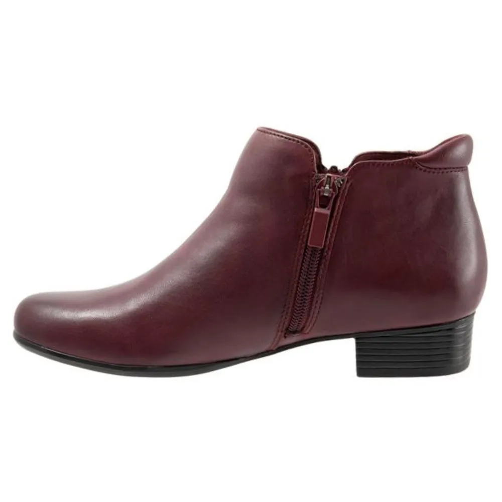 Trotters Major Dark Red Leather Bootie (Women's)