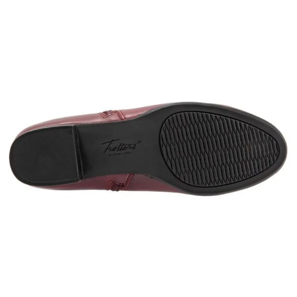 Trotters Major Dark Red Leather Bootie (Women's)