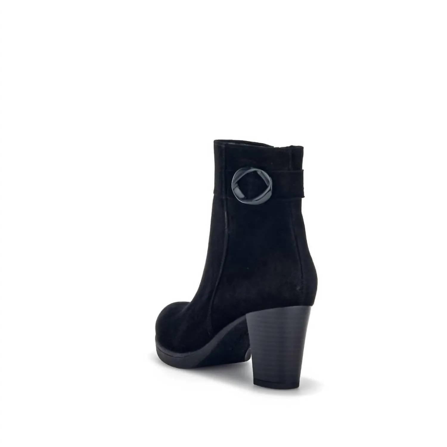 Venus Ankle Boots In Black