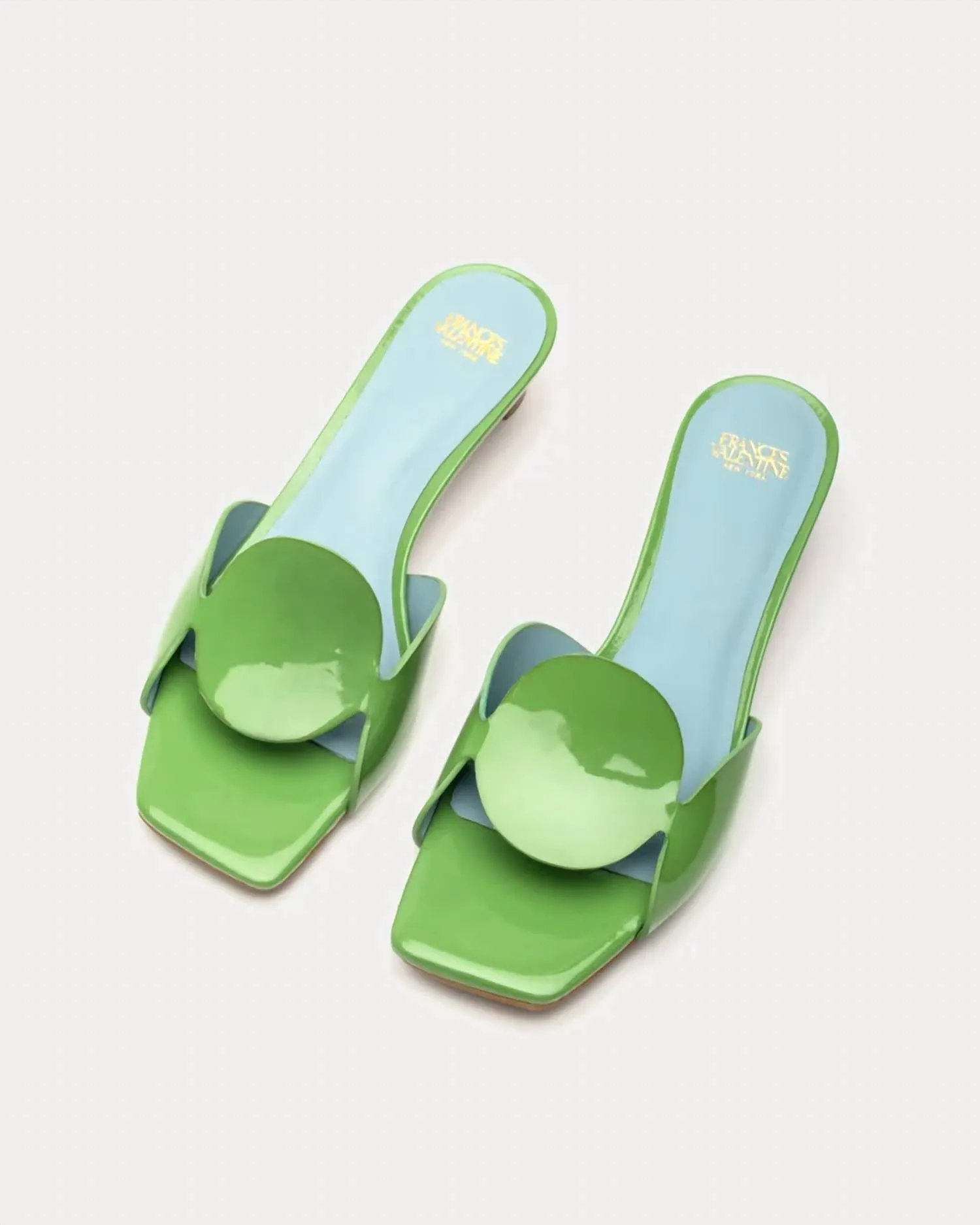 Women Sandy Circle Slide In Green