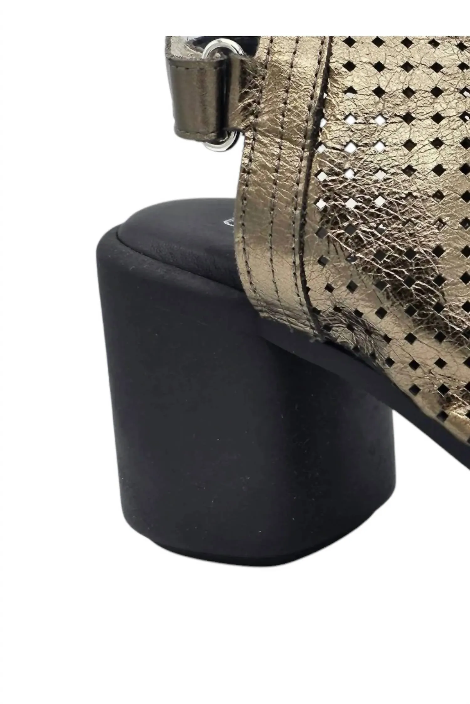 Women's Arlene Sandal In Gold/metalic
