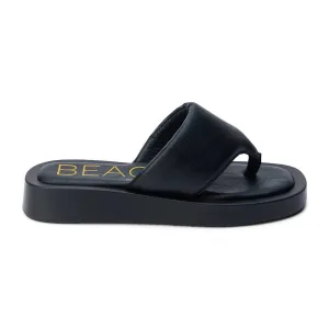 Women's Beach Izzie Thong Sandal In Black