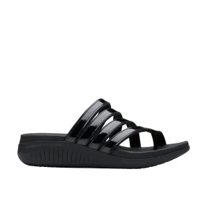 Women's Glide Hi Iris Sandal In Black/patent