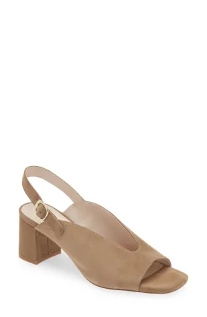 Women's Polina Suede Shoe In Almond