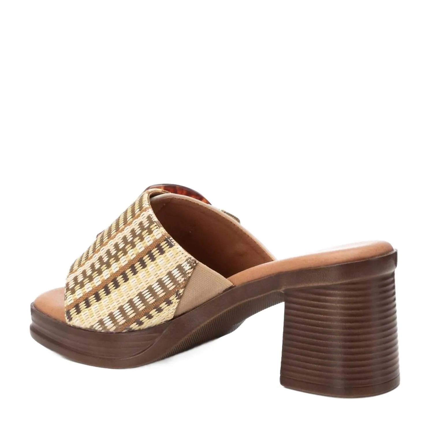 Women's Refresh Step In Sandals In Beige