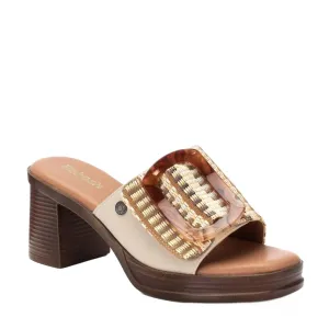 Women's Refresh Step In Sandals In Beige