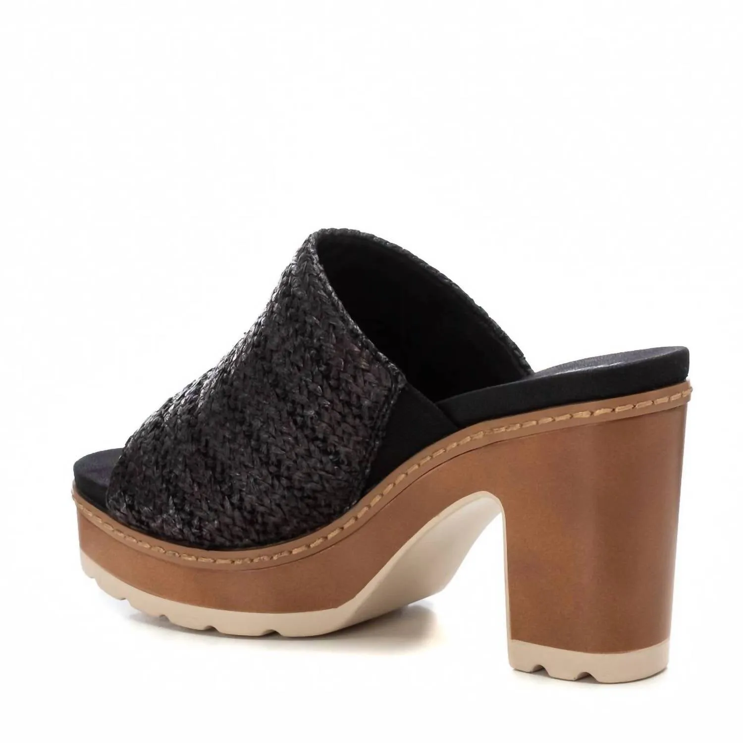 Women's Refresh Step In Sandals In Black