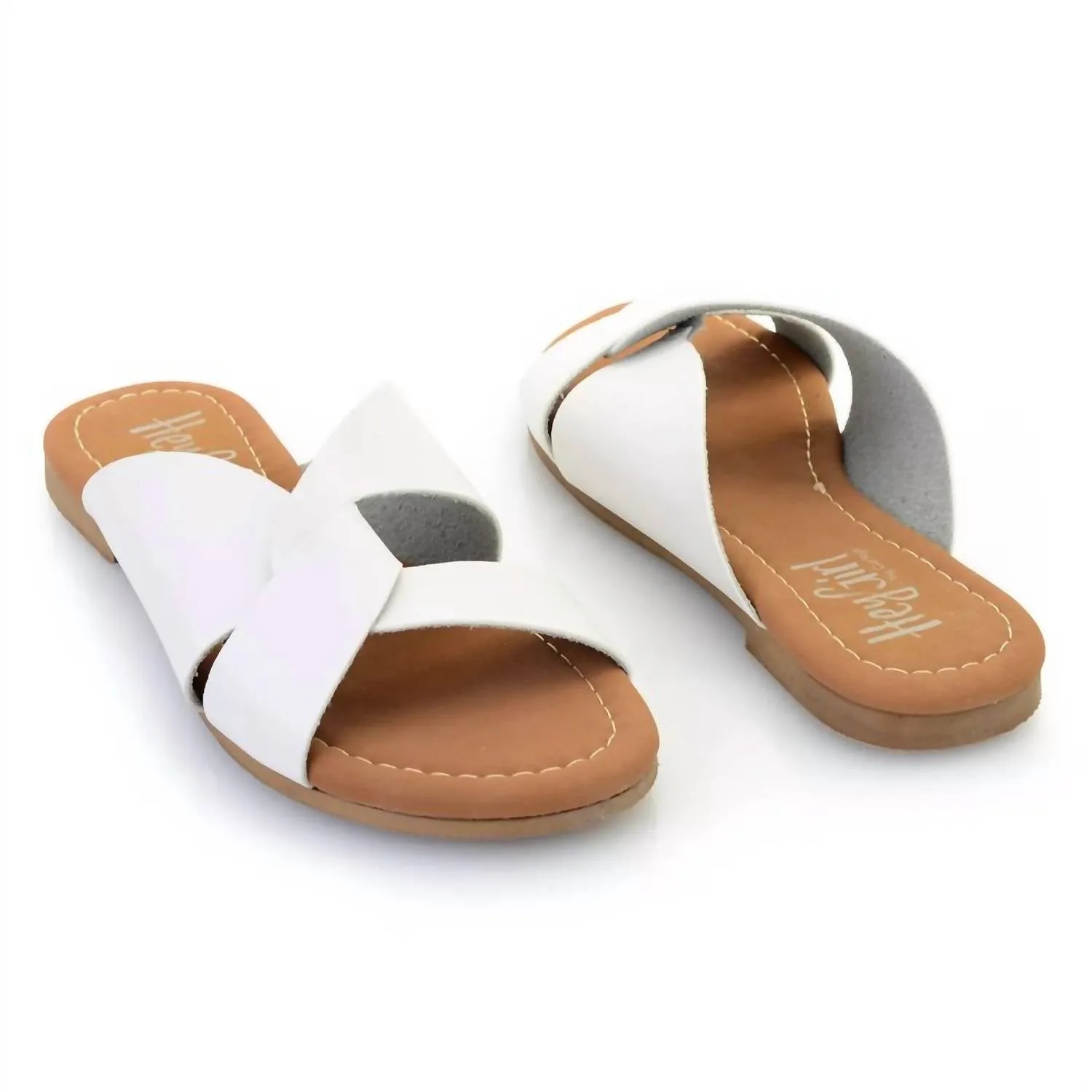 Women's Simply Chic Scuba Sandals In White
