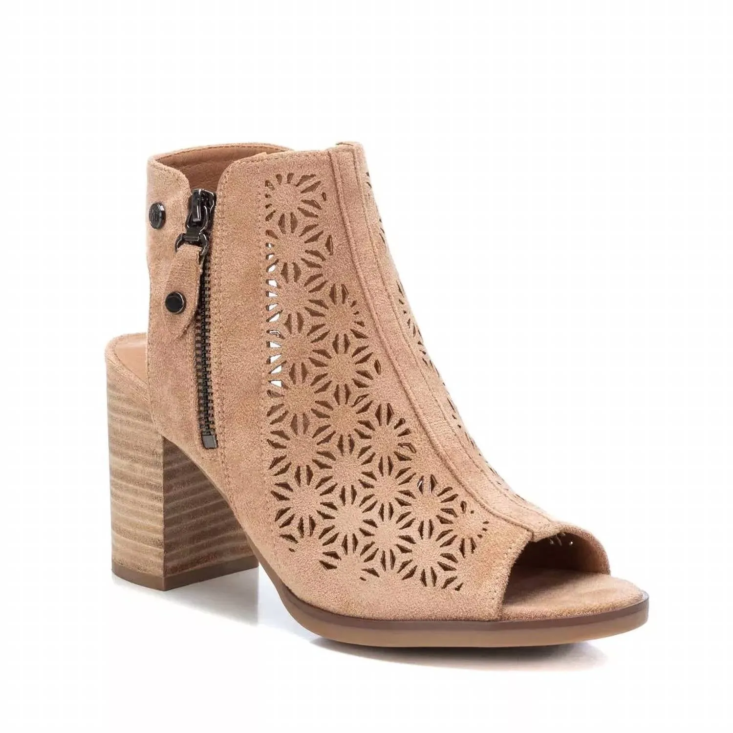 Women's Suede Sandals In Beige