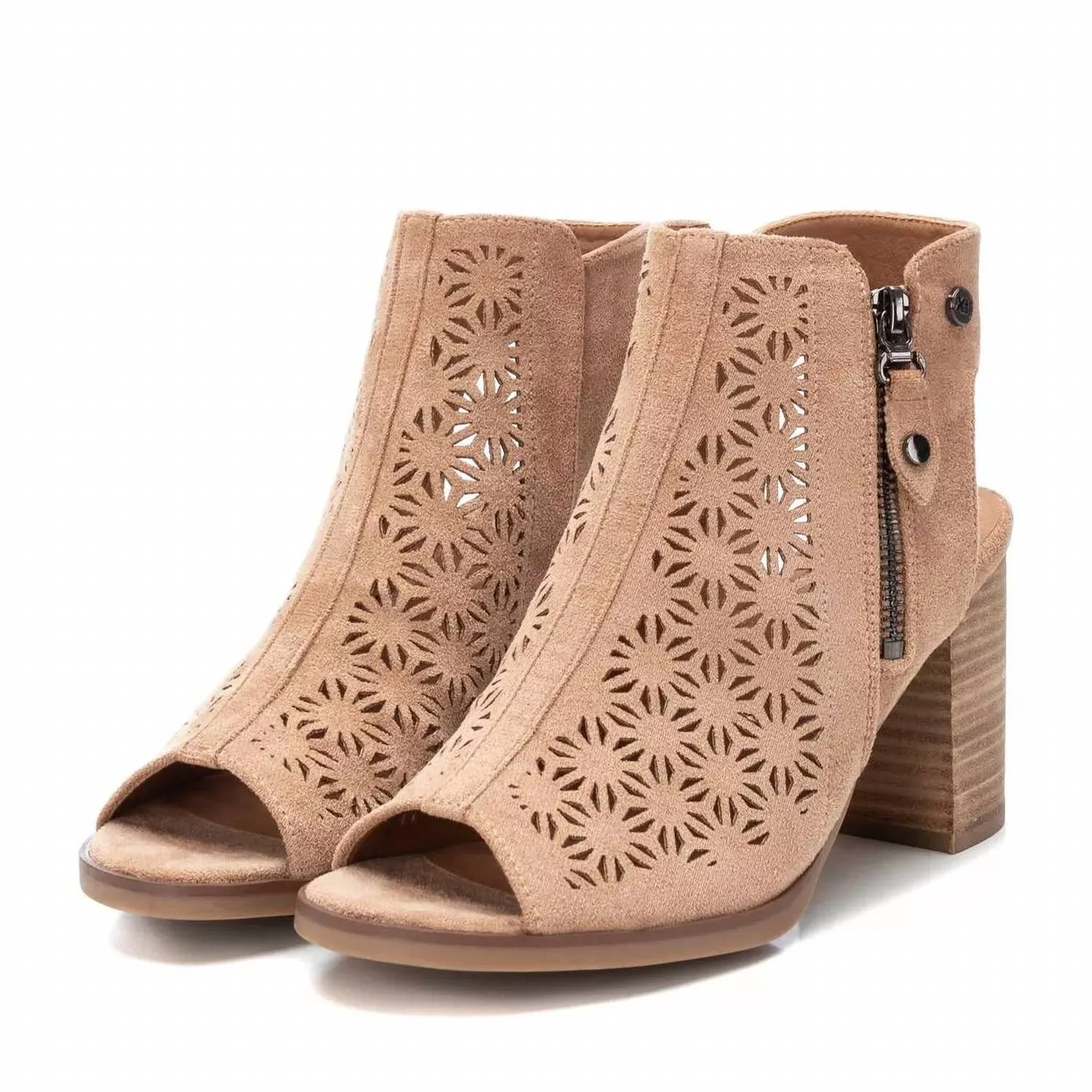 Women's Suede Sandals In Beige