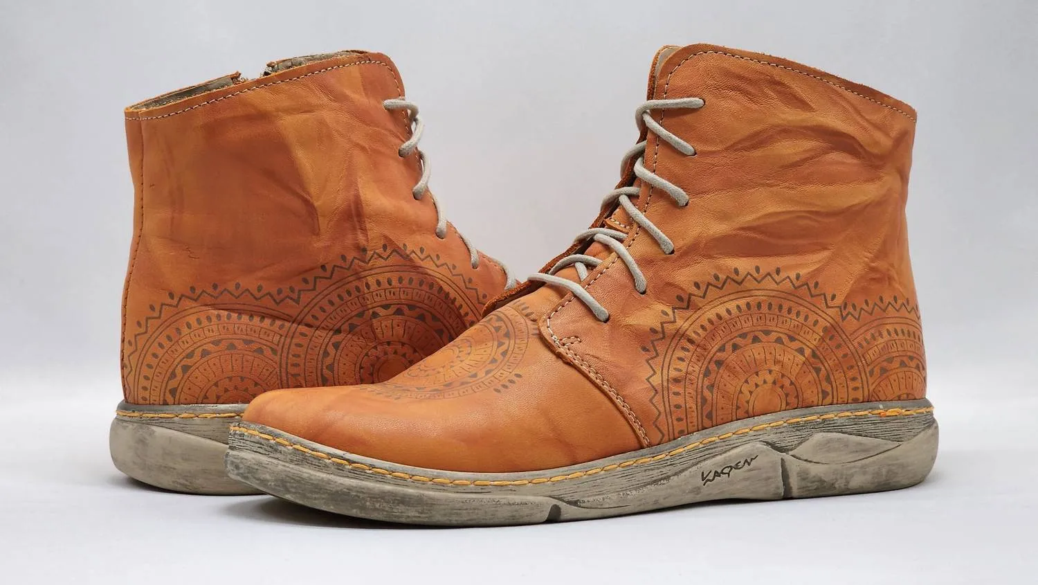 Women's Timeless Fleece-Lined Zip-Up Leather Boots In Orange