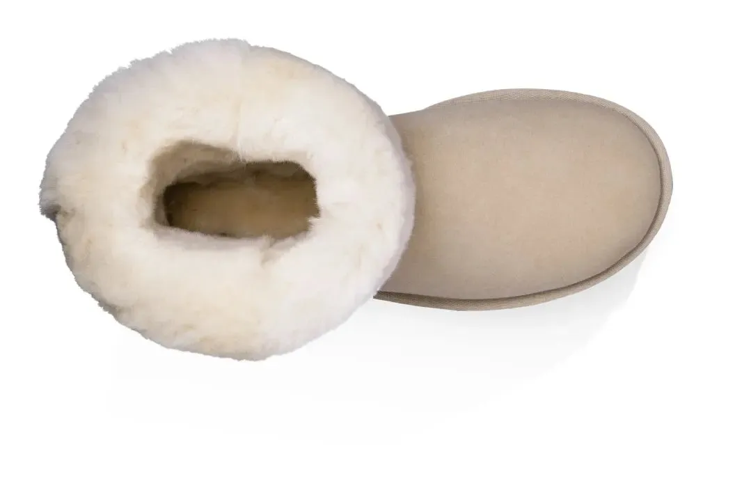 Womens UGG Classic Short II  Timeless Comfort & Style