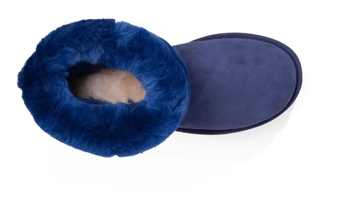 Womens UGG Classic Short II  Timeless Comfort & Style