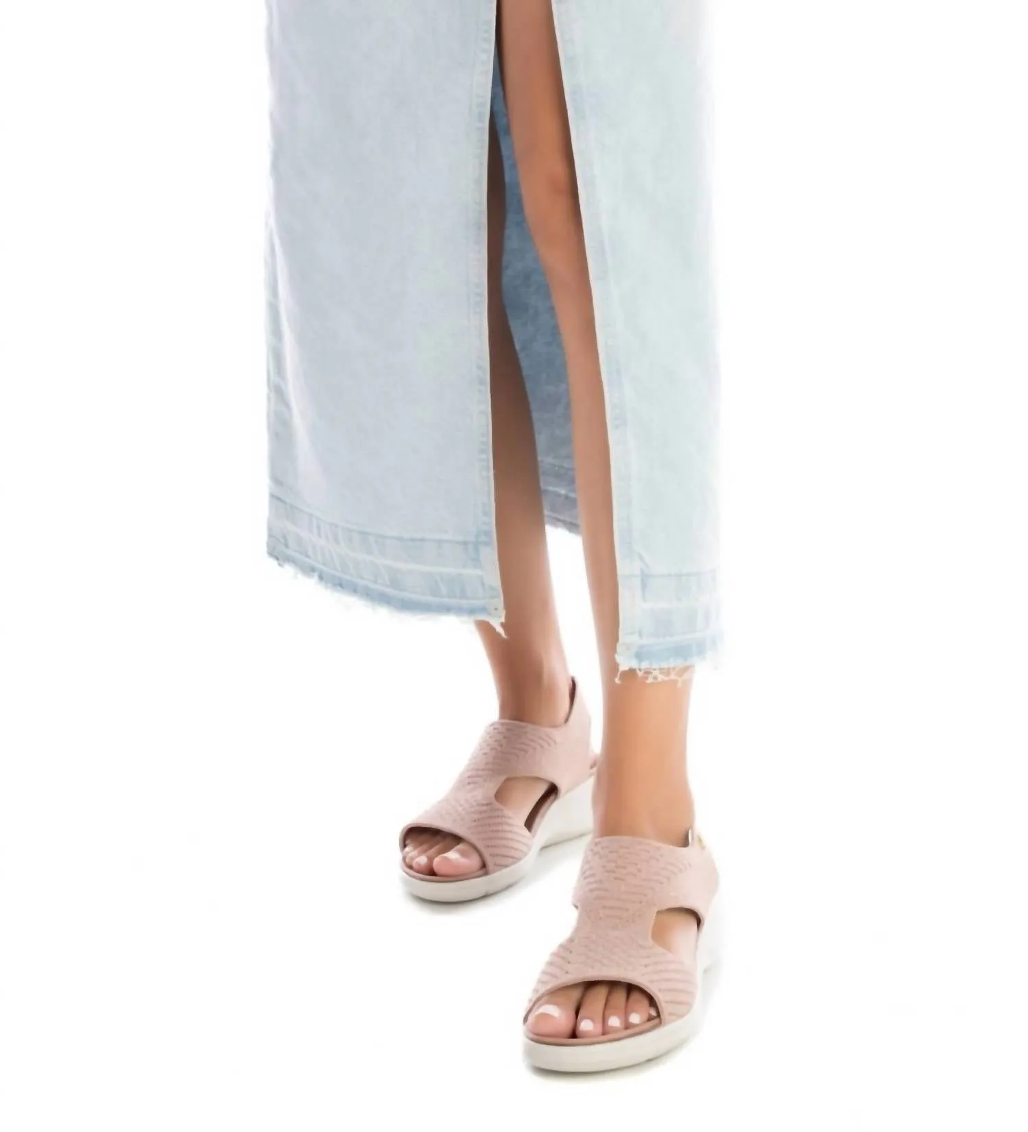 Women's Wedge Sandal In Nude