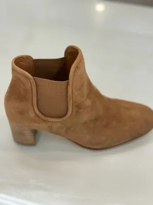 Xiane Suede Chelsea Ankle Boot In Biscuit