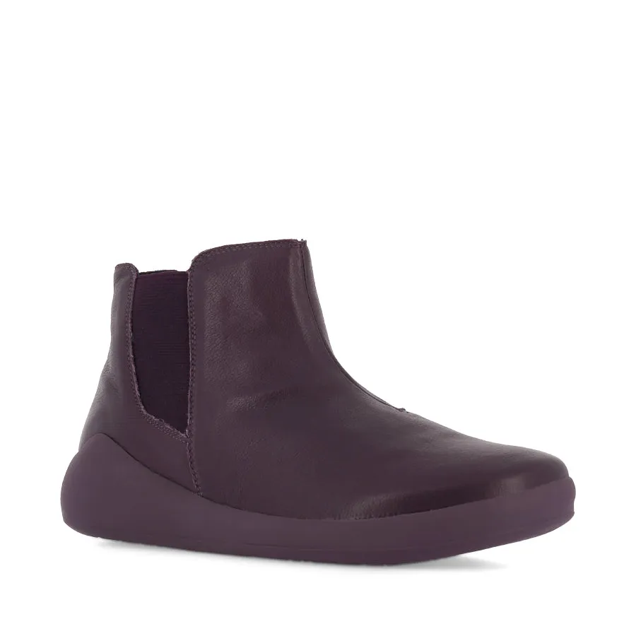 YUMBA XW - AUBERGINE LEATHER